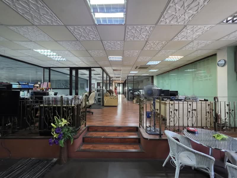 Commercial Bungalow for Sale in Subang Jaya (Selangor) - Lay Bee - Interior - PropertyGuru.com.my