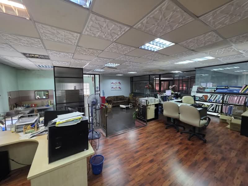 Commercial Bungalow for Sale in Subang Jaya (Selangor) - Lay Bee - Interior - PropertyGuru.com.my