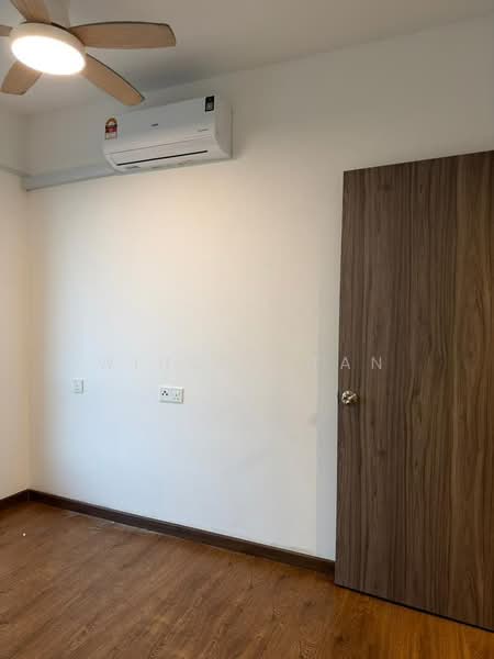 Service Residence for Sale at Country Garden Central Park - Winson Tan - PropertyGuru.com.my