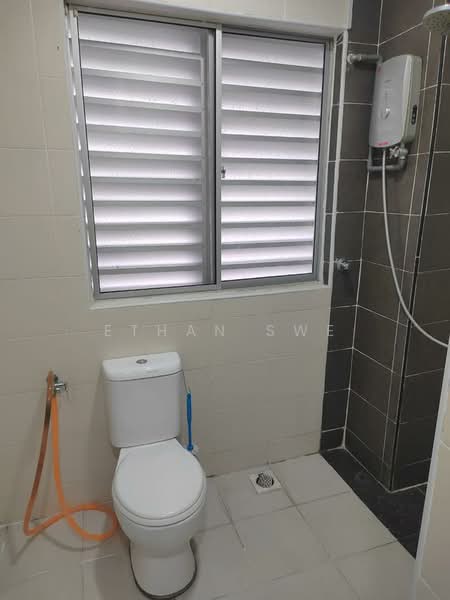 Rumah Teres 3 Tingkat untuk Disewa di Sungai Buloh (Selangor) - Ethan Swe - Bathroom - PropertyGuru.com.my