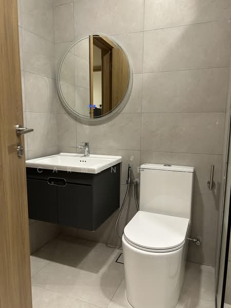 Servis Apartment untuk Disewa di Armani Raja Uda - Carmen Boon - Bathroom - PropertyGuru.com.my