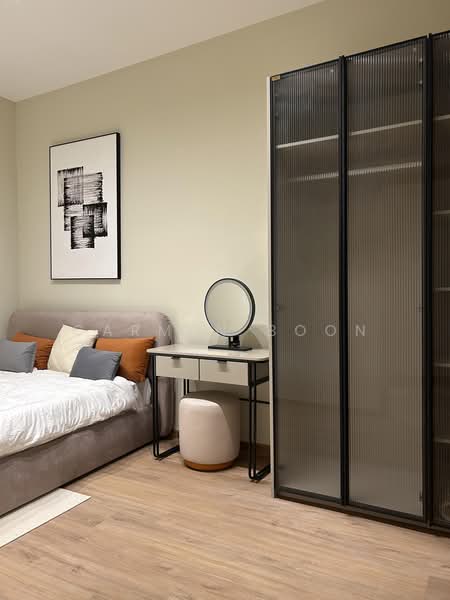 Servis Apartment untuk Disewa di Armani Raja Uda - Carmen Boon - Bedroom - PropertyGuru.com.my
