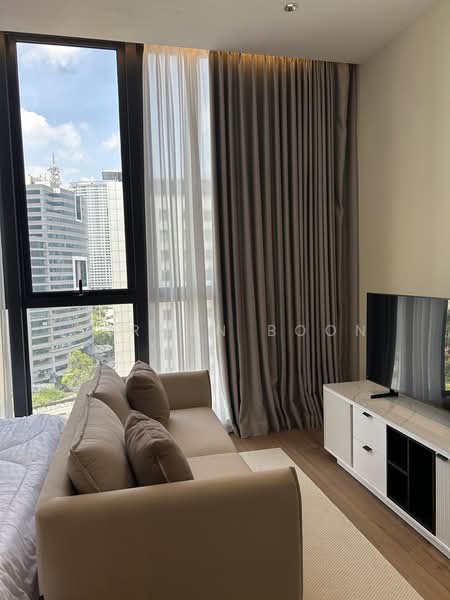 Servis Apartment untuk Disewa di Armani Raja Uda - Carmen Boon - Living Room - PropertyGuru.com.my