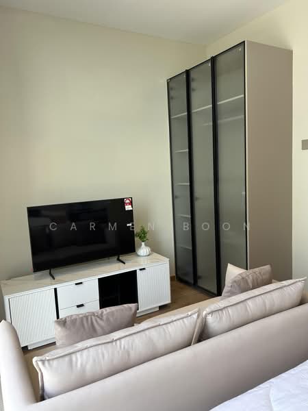 Servis Apartment untuk Disewa di Armani Raja Uda - Carmen Boon - Living Room - PropertyGuru.com.my