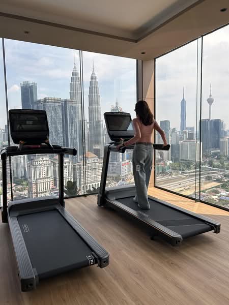 Servis Apartment untuk Disewa di Armani Raja Uda - Carmen Boon - Gym - PropertyGuru.com.my