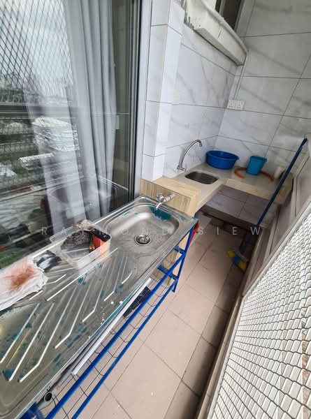 Apartment for Sale at Menara Rajawali - Raymond Siew - Balcony - PropertyGuru.com.my
