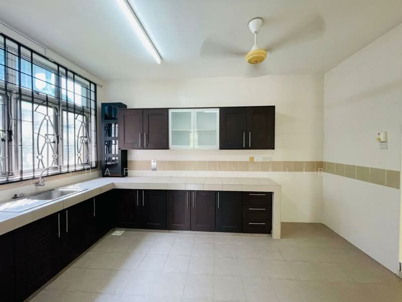 Semi-Detached House for Sale in Presint 15 (Putrajaya) - Shafiq Muttalib - Kitchen - PropertyGuru.com.my