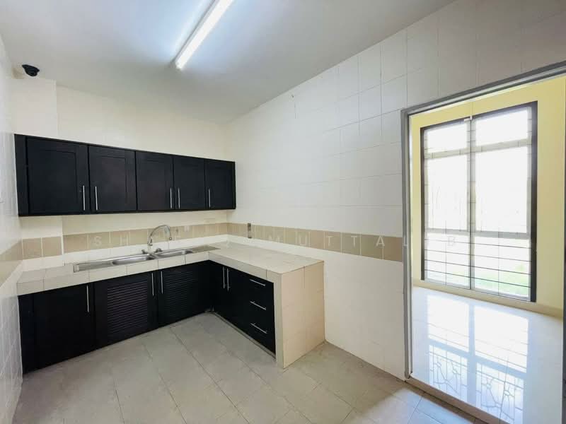 Semi-Detached House for Sale in Presint 15 (Putrajaya) - Shafiq Muttalib - Kitchen - PropertyGuru.com.my