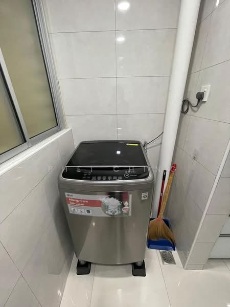 Rumah Flat untuk Dijual di Taman Ria - Phei Ching - Yard - PropertyGuru.com.my