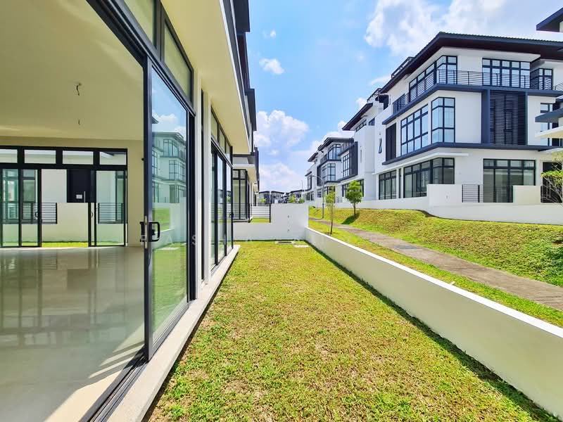 Rumah Berkembar untuk Dijual di Presint 12 (Putrajaya) - Fasha Atyra - Exterior - PropertyGuru.com.my