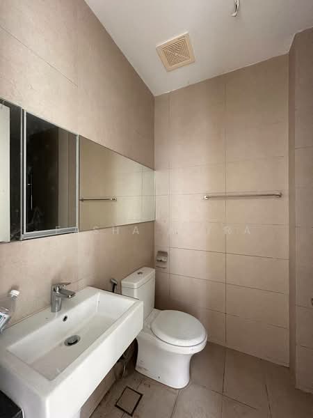 Rumah Berkembar untuk Dijual di Presint 12 (Putrajaya) - Fasha Atyra - Bathroom - PropertyGuru.com.my