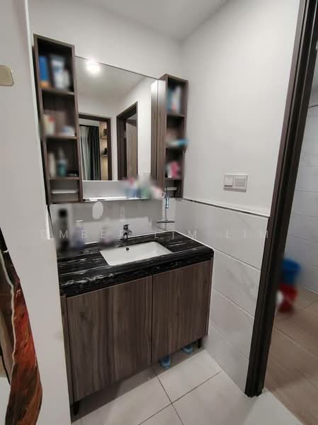 Service Residence for Rent at Country Garden Central Park - Ember Lim Lim - Bathroom - PropertyGuru.com.my