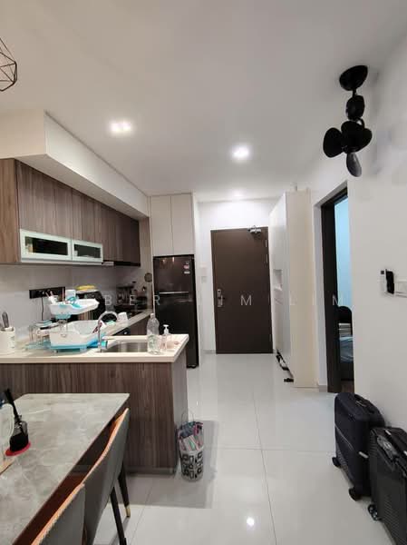 Service Residence for Rent at Country Garden Central Park - Ember Lim Lim - Kitchen - PropertyGuru.com.my