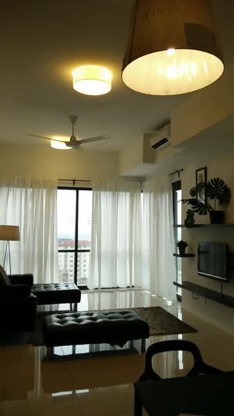 Servis Apartment untuk Disewa di The Elements - Boey Lau - Living Room - PropertyGuru.com.my