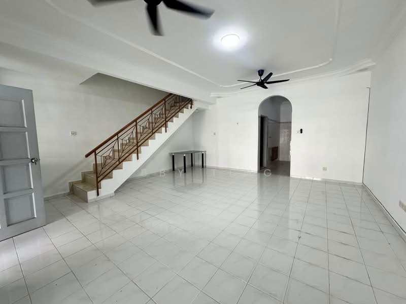 Rumah Teres 2 Tingkat untuk Dijual di Bukit Indah (Iskandar Puteri (Nusajaya)) - Abby Ting - Living Room - PropertyGuru.com.my