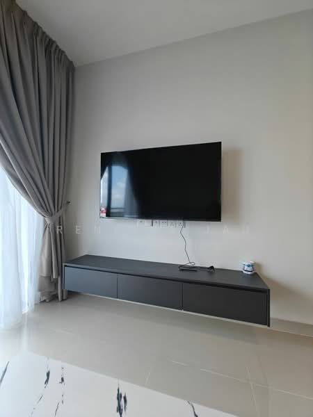 Servis Apartment untuk Disewa di Baron Residence @ Lake City - Renetta Jau - Living Room - PropertyGuru.com.my