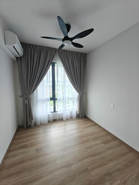 Servis Apartment untuk Disewa di Baron Residence @ Lake City - Renetta Jau - Bedroom - PropertyGuru.com.my