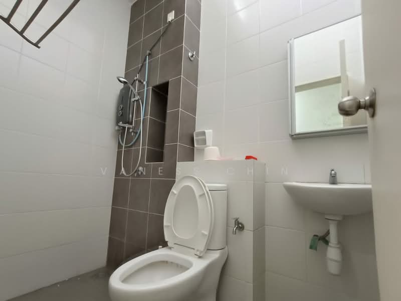 2-storey Terraced House for Rent in Setia Alam (Selangor) - Vaness Chin - Bathroom - PropertyGuru.com.my