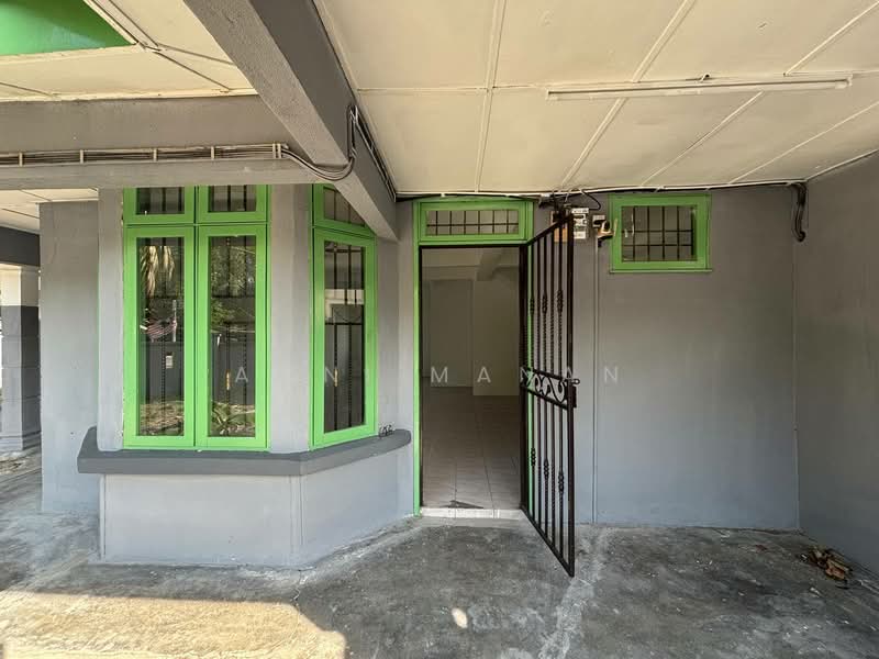 Rumah Teres 2 Tingkat untuk Dijual di Bandar Armada Putra (Klang) - Amni Manan - Exterior - PropertyGuru.com.my