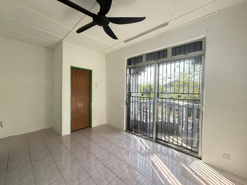 Rumah Teres 2 Tingkat untuk Dijual di Bandar Armada Putra (Klang) - Amni Manan - PropertyGuru.com.my