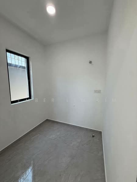 Rumah Banglo untuk Dijual di Taman Kebun Teh (Johor Bahru) - Ember Lim Lim - Interior - PropertyGuru.com.my