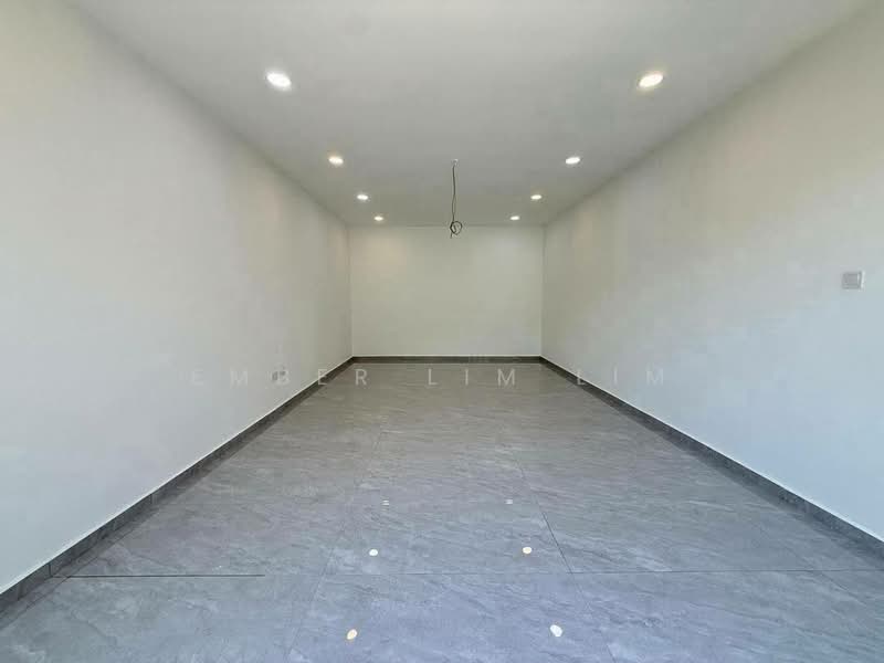 Rumah Banglo untuk Dijual di Taman Kebun Teh (Johor Bahru) - Ember Lim Lim - Interior - PropertyGuru.com.my