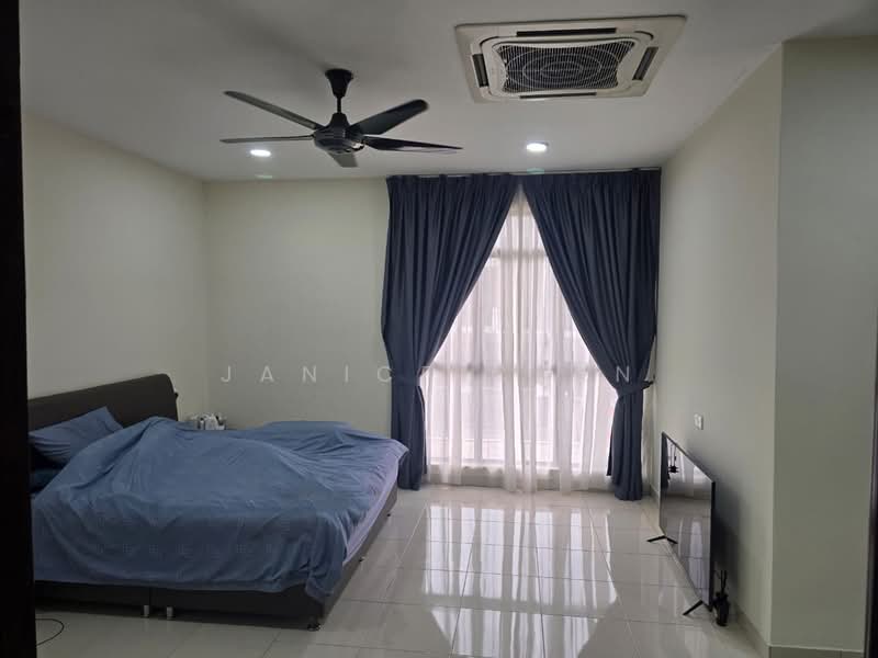 2-storey Terraced House for Sale in Puchong (Selangor) - Janice Chen - Master Bedroom - PropertyGuru.com.my