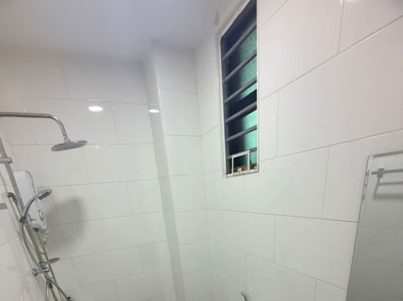 Rumah Teres 2 Tingkat untuk Dijual di Ampang Saujana (Ampang) - Jocelyn Soo - Bathroom - PropertyGuru.com.my