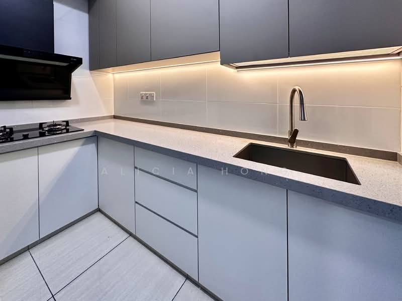 Condominium for Rent at Queens Residences Q2 @ Queens Waterfront - Alicia Hong - Queens Residences 2- Kitchen - PropertyGuru.com.my