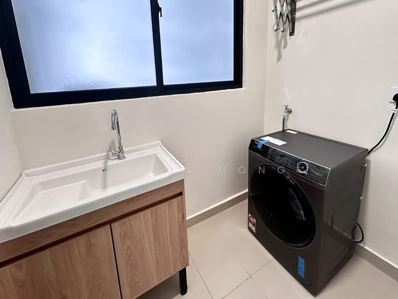 Condominium for Rent at Queens Residences Q2 @ Queens Waterfront - Alicia Hong - Queens Residences 2 - Yard - PropertyGuru.com.my