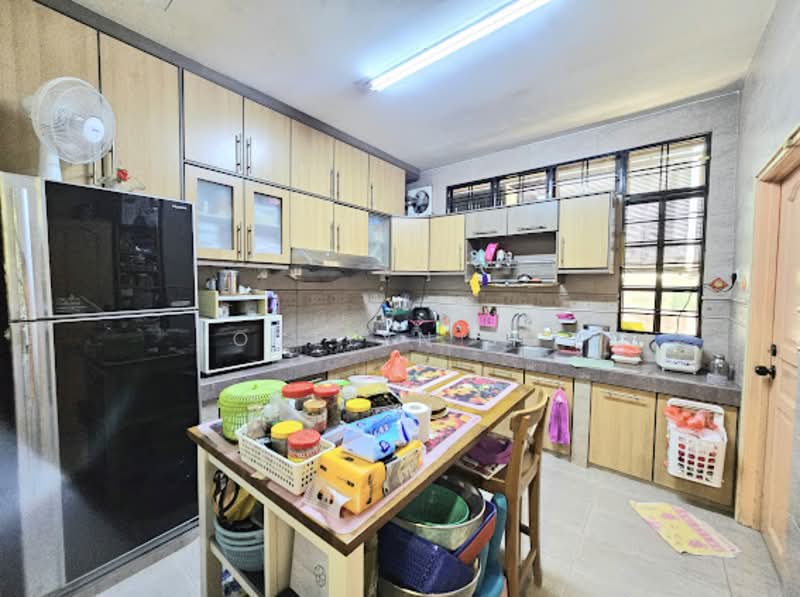 Semi-Detached House for Sale in Cheras (Kuala Lumpur) - Jocelyn Soo - Kitchen - PropertyGuru.com.my