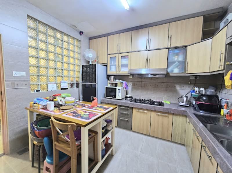 Semi-Detached House for Sale in Cheras (Kuala Lumpur) - Jocelyn Soo - Kitchen - PropertyGuru.com.my