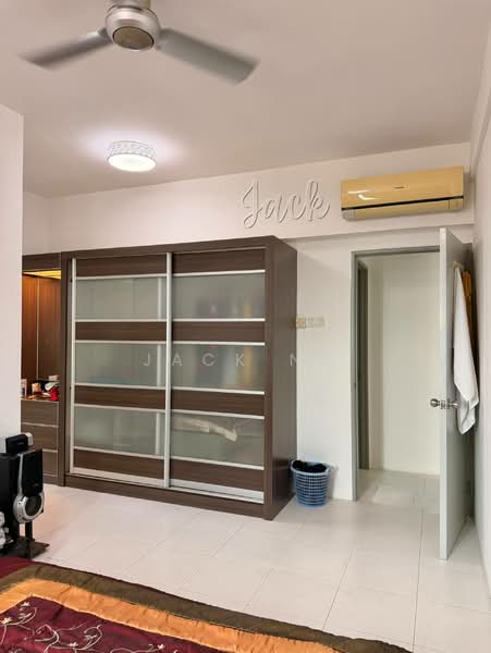 Pangsapuri untuk Dijual di Pinang Laguna - Jack Ng - Bedroom - PropertyGuru.com.my