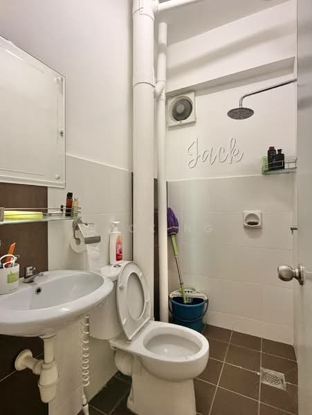 Pangsapuri untuk Dijual di Pinang Laguna - Jack Ng - Bathroom - PropertyGuru.com.my