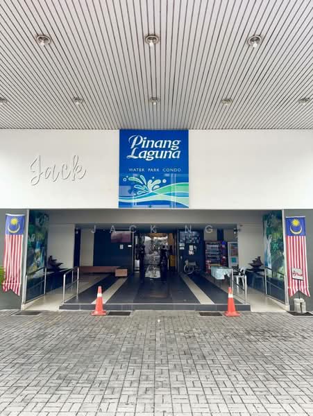 Pangsapuri untuk Dijual di Pinang Laguna - Jack Ng - Entrance - PropertyGuru.com.my