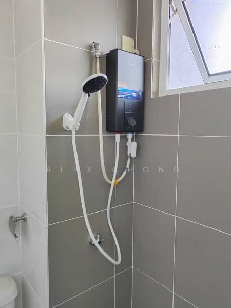 Service Residence for Rent at Saville D'lake - Alex Chong - Bathroom - PropertyGuru.com.my