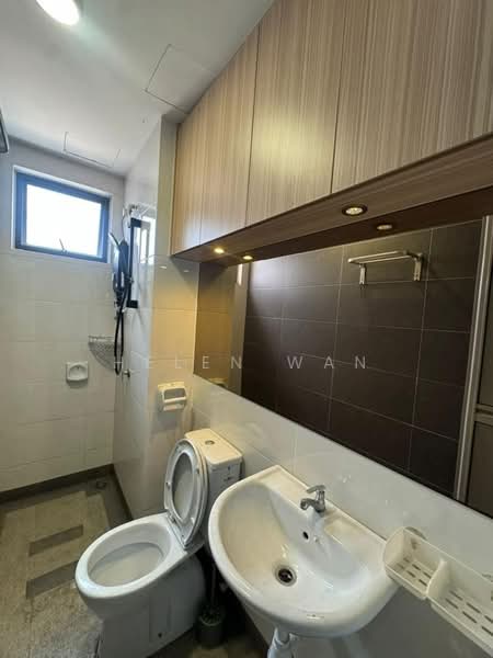 Kondominium untuk Dijual di Maple Residence - Helen Wan - Bathroom - PropertyGuru.com.my