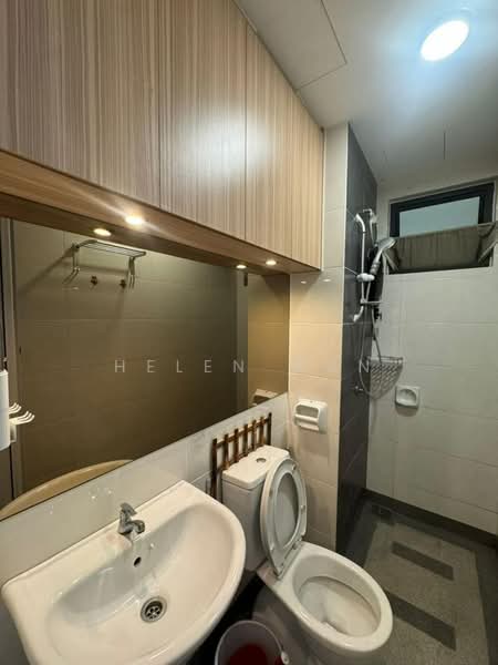 Kondominium untuk Dijual di Maple Residence - Helen Wan - Bathroom - PropertyGuru.com.my