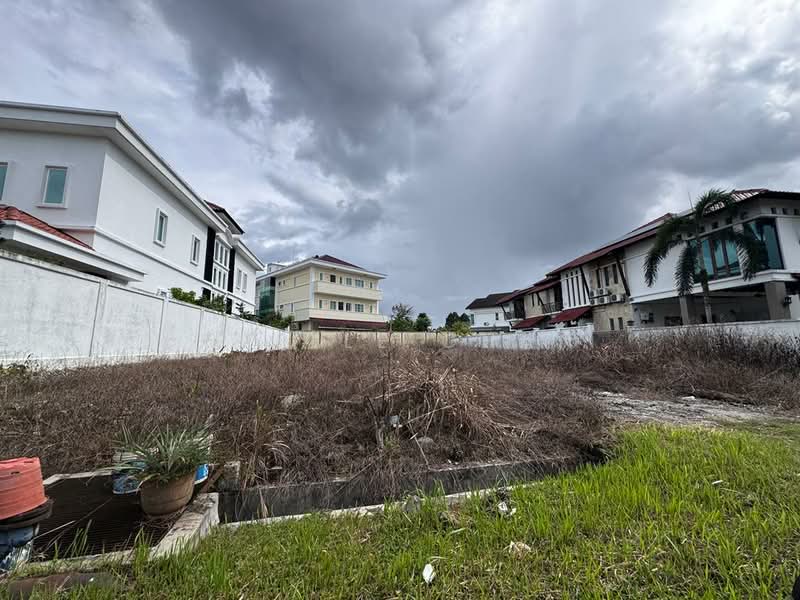 Rumah Banglo untuk Dijual di Bandar Mahkota Cheras (Cheras) - Evelle Chan - Exterior - PropertyGuru.com.my