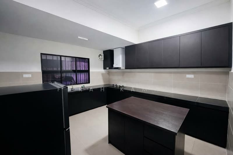 Rumah Teres 1 Tingkat untuk Dijual di Taman Ehsan (Kepong) - Farah Kamal - Kitchen - PropertyGuru.com.my