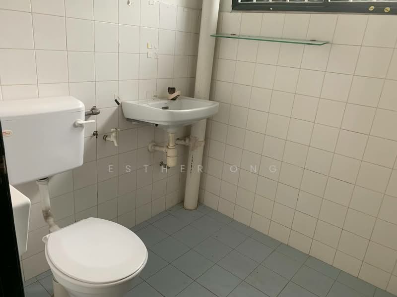 Rumah Teres 2 Tingkat untuk Disewa di Taman Putra Perdana (Puchong) - Esther Ong - Bathroom - PropertyGuru.com.my