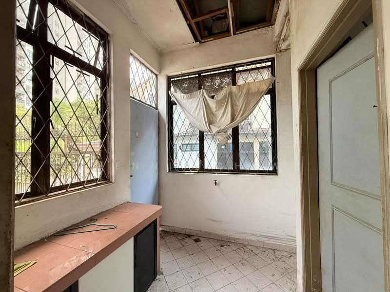 2-storey Terraced House for Sale in Taman Perling (Perling) - Jennie Chew - PropertyGuru.com.my
