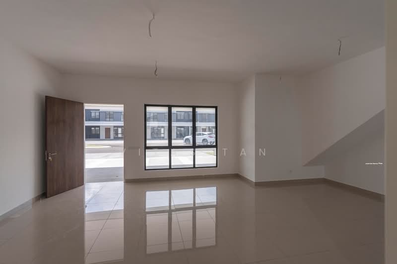 Townhouse for Sale in Eco Ardence (Setia Alam) - Vitas Tan - Living Room - PropertyGuru.com.my