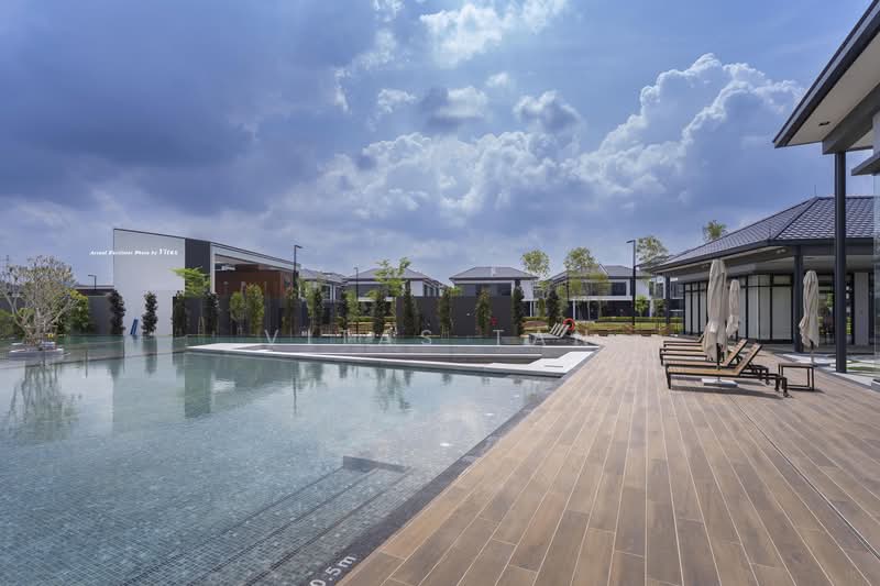 Townhouse for Sale in Eco Ardence (Setia Alam) - Vitas Tan - Pool - PropertyGuru.com.my