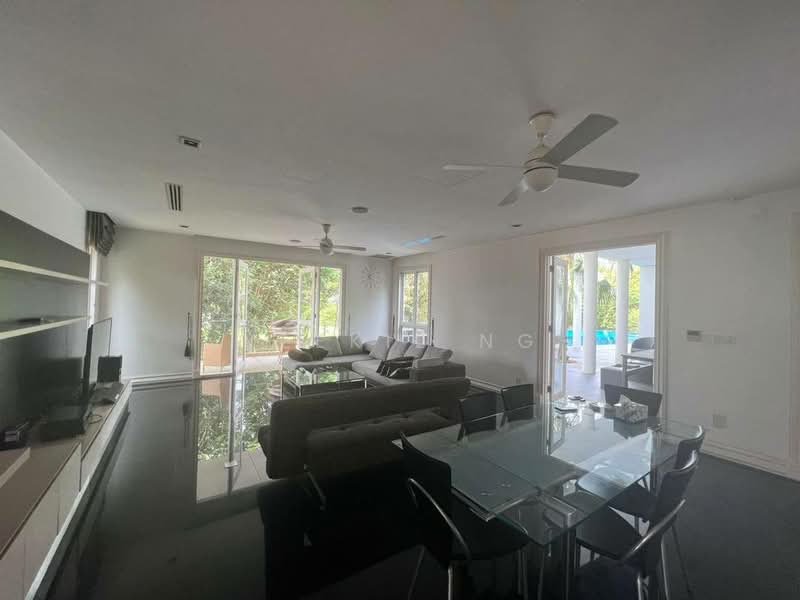 Bungalow for Sale in Leisure Farm (Gelang Patah) - Veekie Ng - Living Room - PropertyGuru.com.my