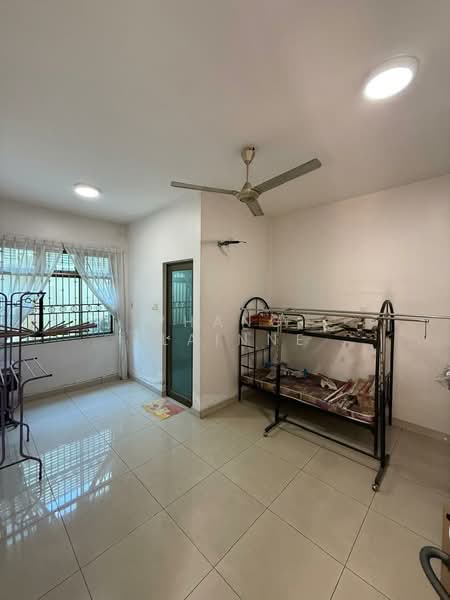 Semi-Detached House for Sale in Taman Sutera Utama (Skudai) - Phang Elainne - Bedroom - PropertyGuru.com.my