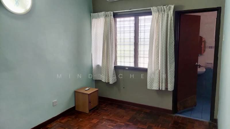 Rumah Teres untuk Disewa di Kota Kemuning (Shah Alam) - Mindy Cheah - Bedroom - PropertyGuru.com.my