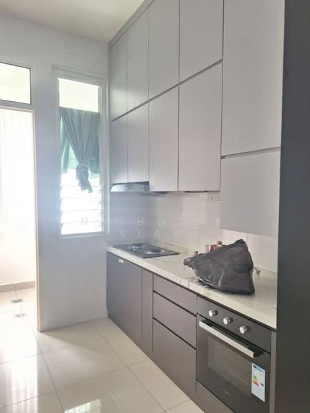 2-storey Terraced House for Rent in Eco Majestic (Semenyih) - Nicholas Siaw - Kitchen - PropertyGuru.com.my