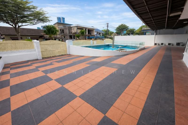 Rumah Banglo untuk Dijual di Taman Melodies (Johor Bahru) - Jennie Chew - Exterior - PropertyGuru.com.my