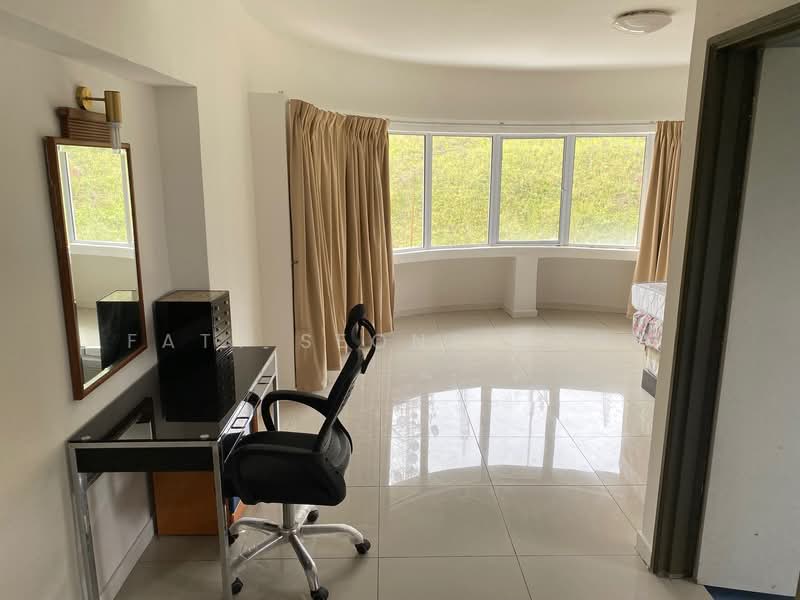 Pangsapuri untuk Dijual di Golden Hills Resort (Amber Court Apartment) - FATT SEONG FONG - Bedroom - PropertyGuru.com.my